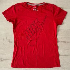Women’s Red Nike Swoosh Outline Graphic Tee